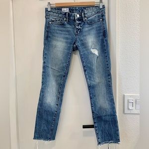 Gap skinny jeans (size 25)